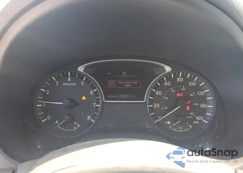 2016 Nissan Altima 2.5 z USA, uszkodzony, nr VIN 1N4AL3AP8GC206027